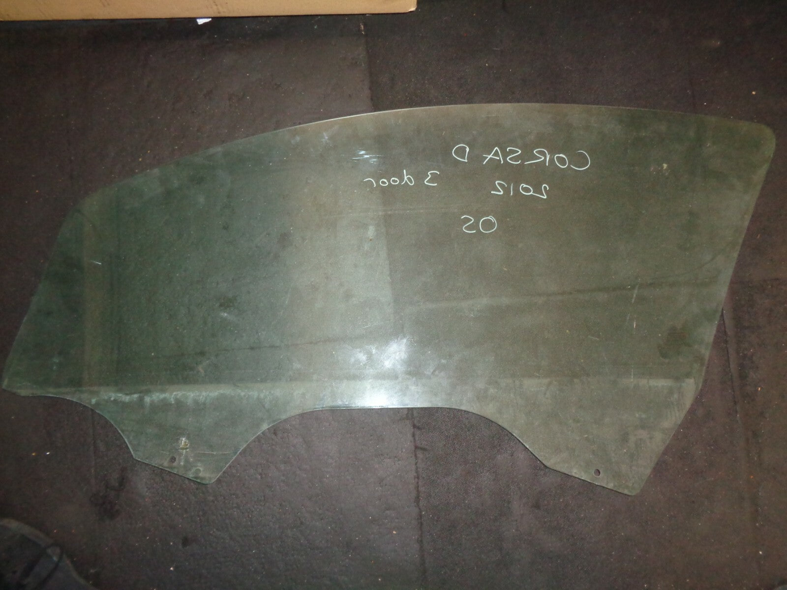 VAUXHALL CORSA D 2012 3 DOOR OS DRIVER SIDE FRONT WINDOW GLASS