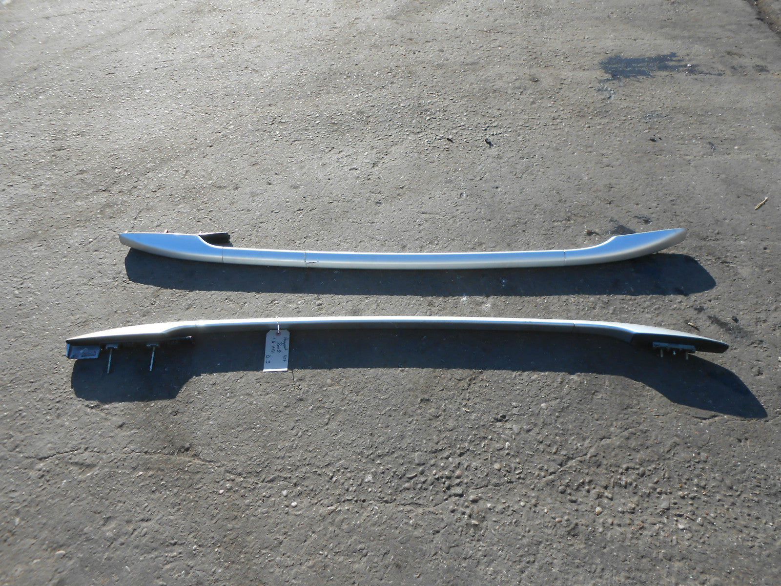 PEUGEOT 407 SW 2005 ALUMINIUM ALLOY ROOF BARS RAILS EZRS SILVER GRIS ALI