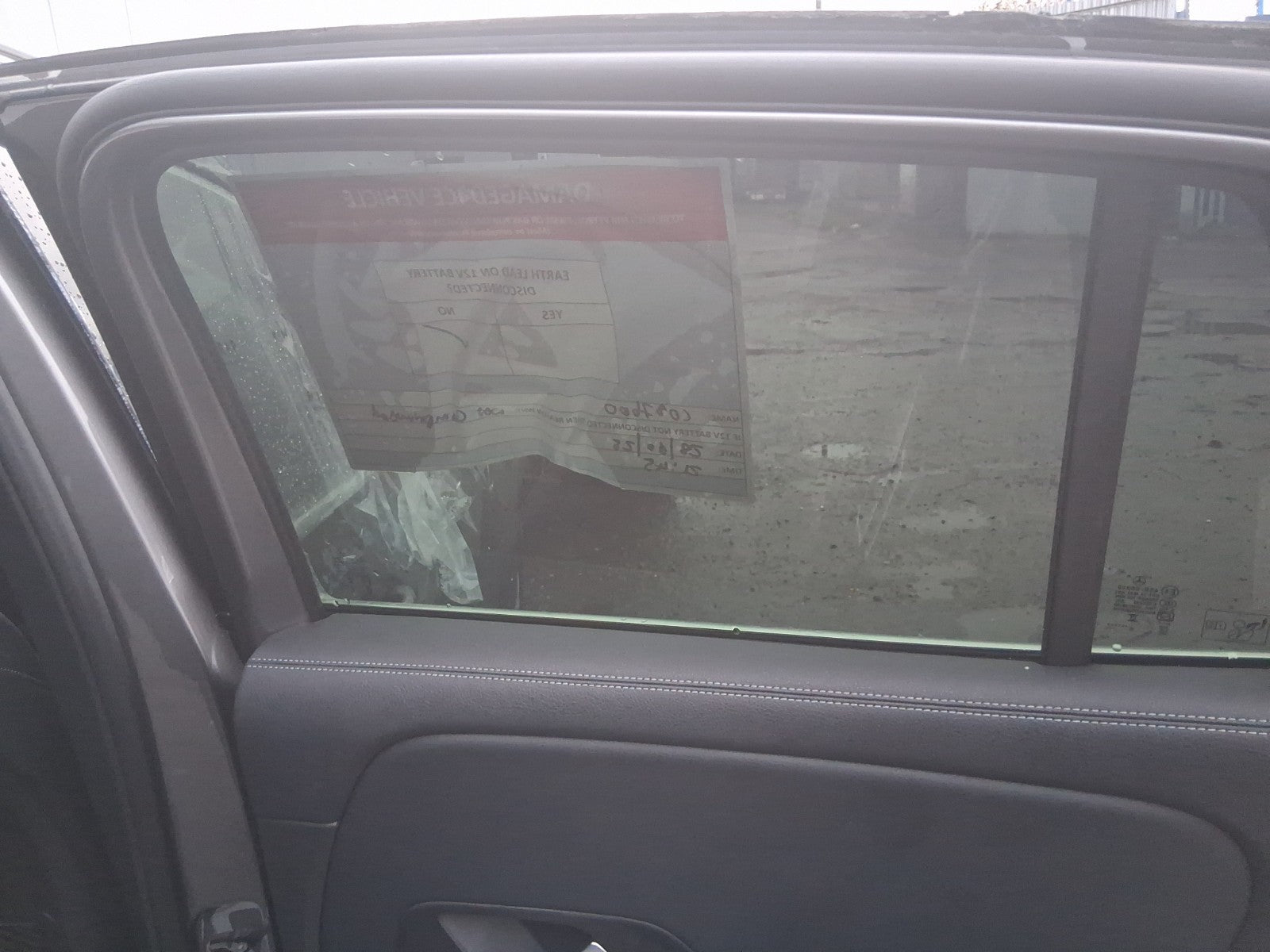 2025 MERCEDES BENZ GLA 180 H247 OSR DRIVER SIDE REAR RIGHT WINDOW GLASS