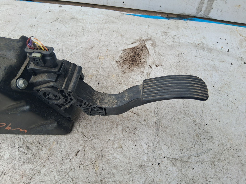 2021 MERCEDES SPRINTER W907 THROTTLE PEDAL A9073010200