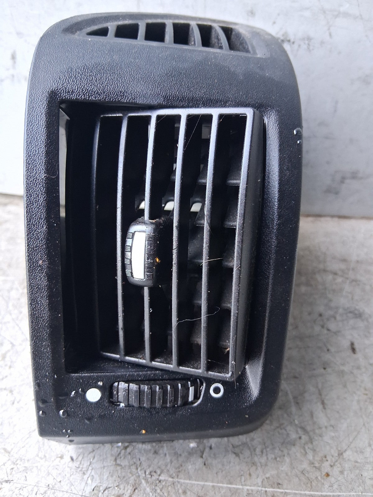 2023 VAUXHALL MOVANO C MK3 NSF PASSENGER SIDE FRONT LEFT AIR VENT 385800