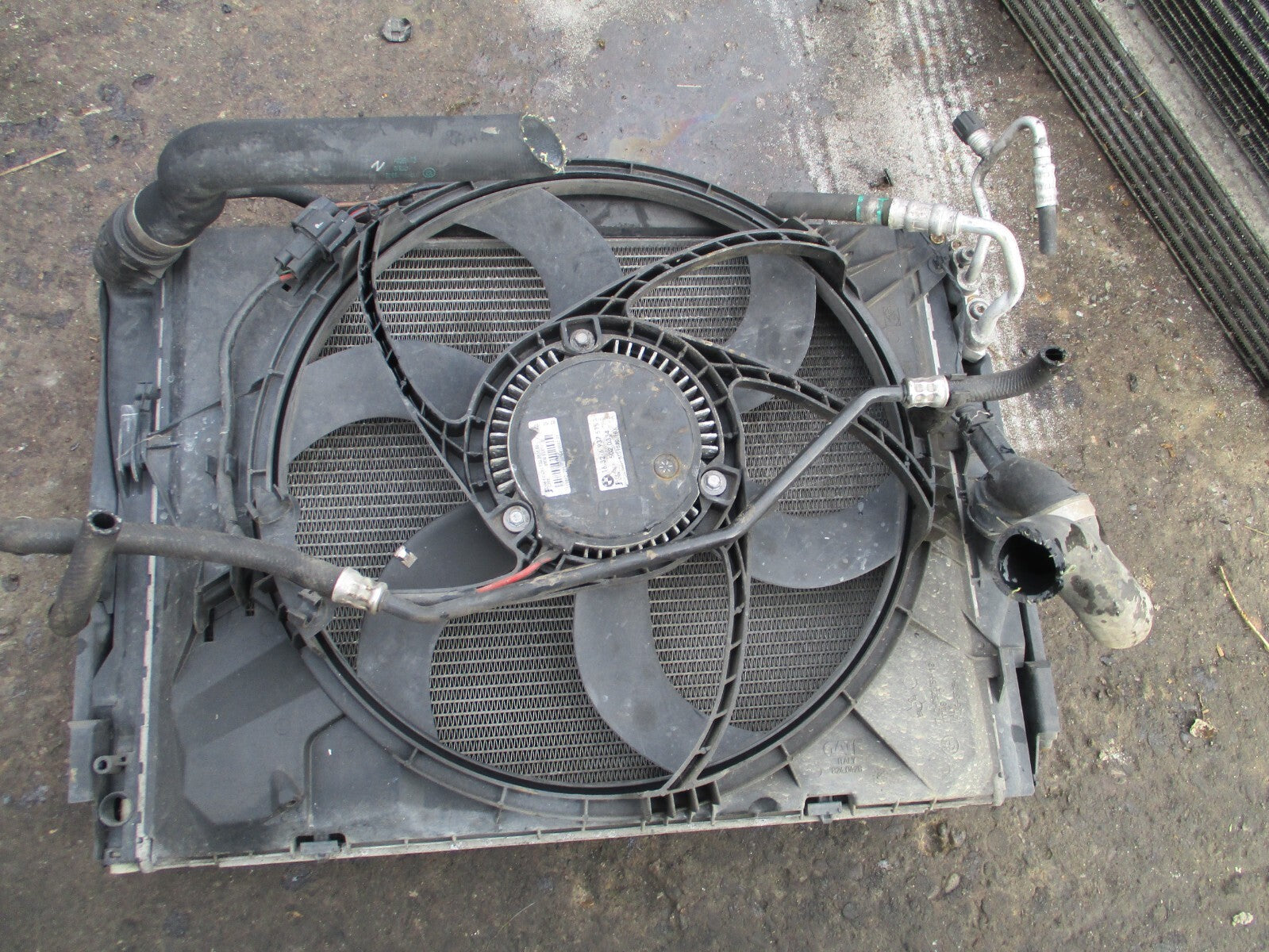 2005 BMW 3 SERIES E90 2.0 DIESEL RADIATOR 6937515 4133492 RP 9A