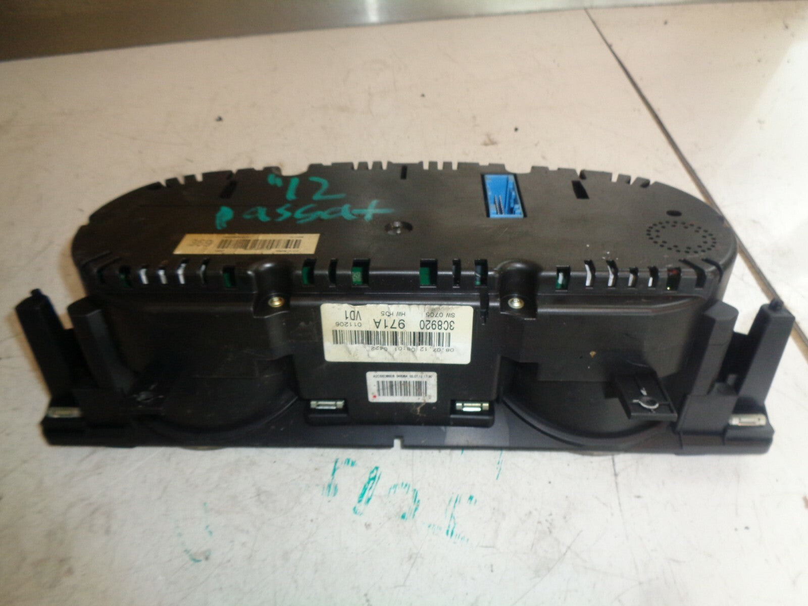 VW VOLKSWAGEN PASSAT CC 2012 2.0 DIESEL ENGINE SPEEDO SPEEDOMETER 3C8920971A