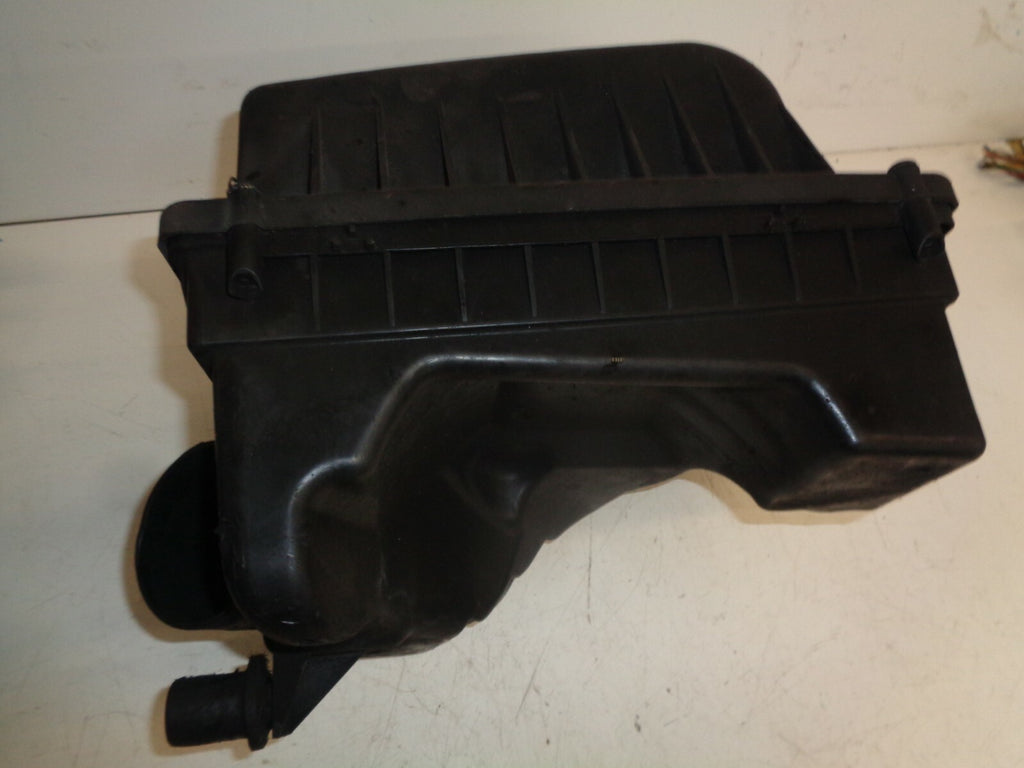 LONDON TAXI 2011 CAB TAXI TAXIS LTI TX4 AIR FILTER BOX