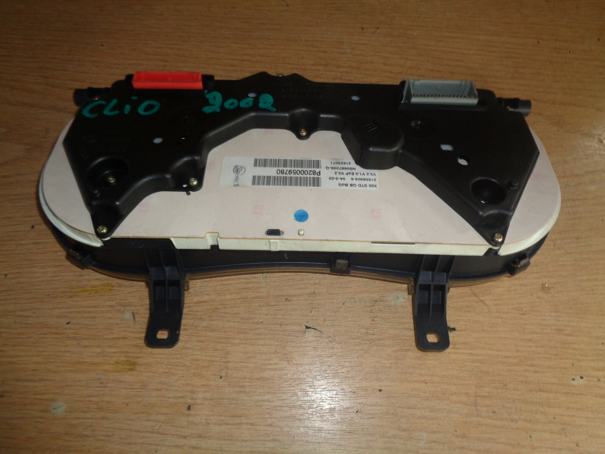 RENAULT CLIO 1.4 PETROL SPEEDOMETER INSTRUMENT CLUSTER 8200059780