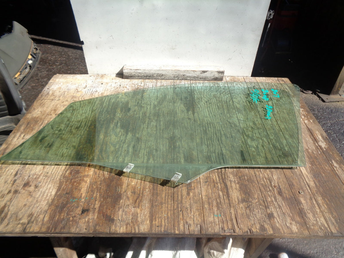 PEUGEOT 207 2010 3 DOOR OS DRIVER SIDE DOOR WINDOW GLASS