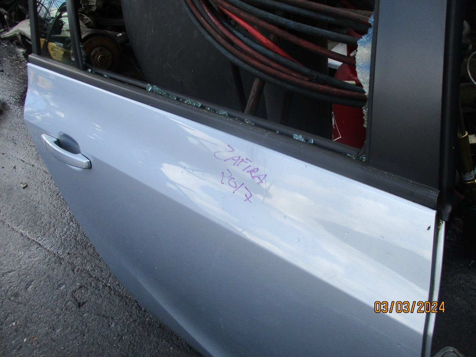 VAUXHALL ZAFIRA C 2017 OSF DRIVER SIDE FRONT DOOR BLUE SILVER