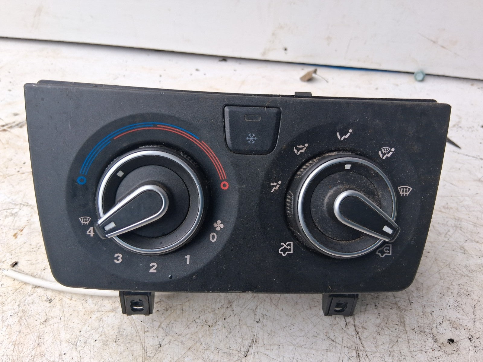2016 PEUGEOT BOXER MK3 AC HEATER CLIMATE CONTROL SWITCH PANEL 168340200