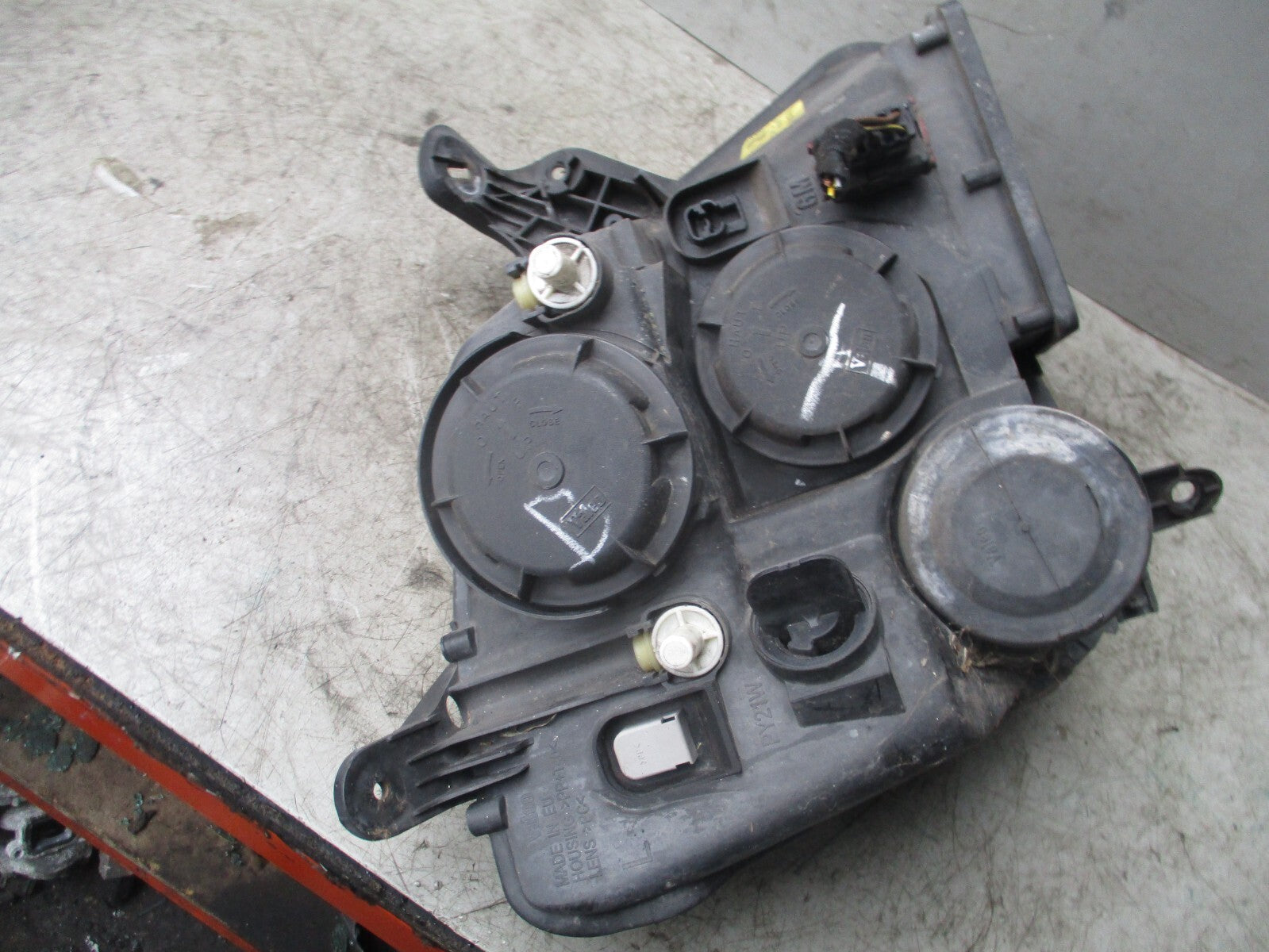 VAUXHALL MERIVA A MK1 2009 NSF PASSENGER SIDE HEADLIGHT 93294337
