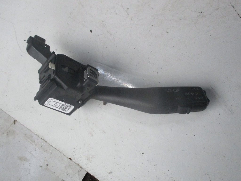 VW VOLKSWAGEN MK5 GOLF INDICATOR SWITCH ANP80H013B