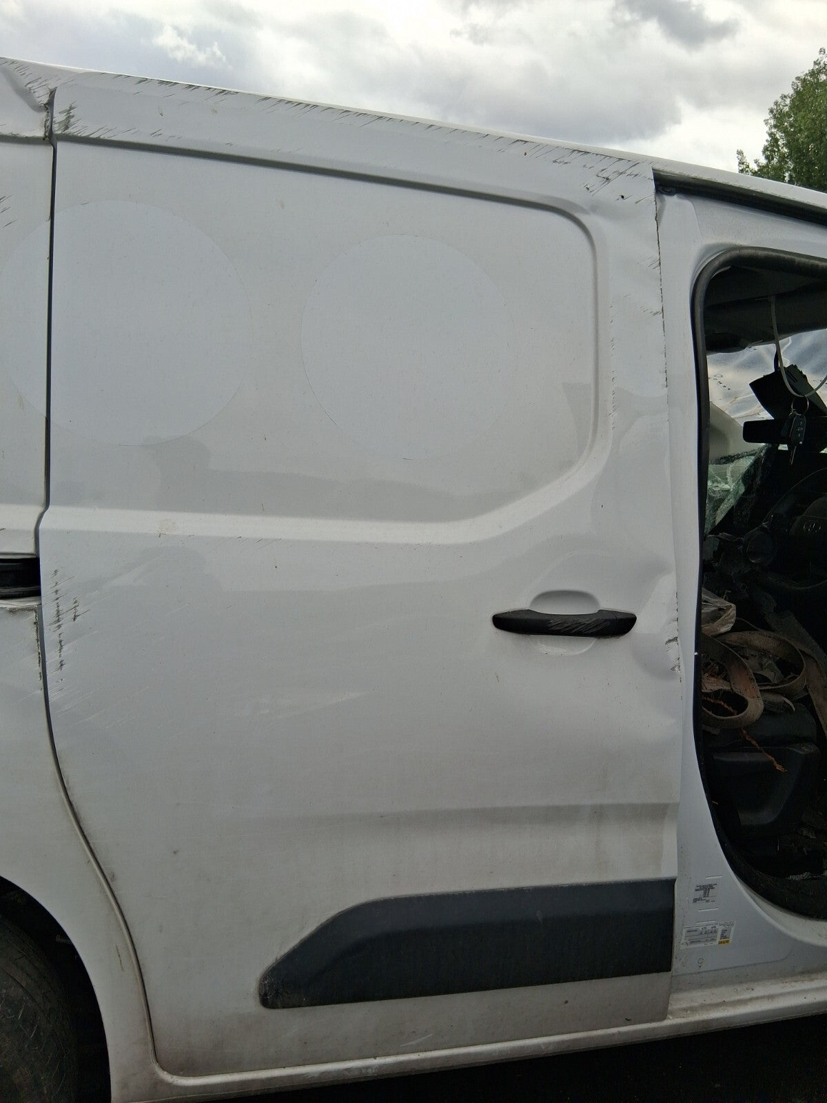 2024 TOYOTA PROACE CITY OS DRIVER SIDE BARE SLIDING DOOR DAMAGED EPR ICY WHITE
