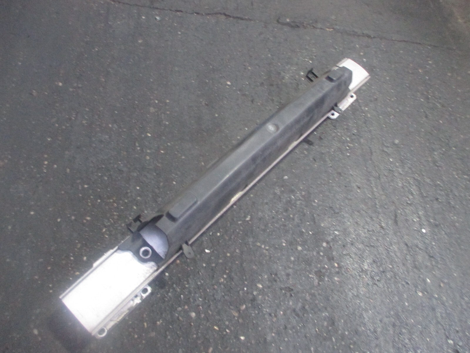 2009 CITROEN C4 FRONT BUMPER REINFORCEMENT CRASH BAR
