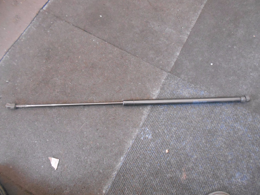 AUDI A6 4B SALOON 2003 BOOTLID BONNET STRUT DAMPER LIFTER 4B0823359C