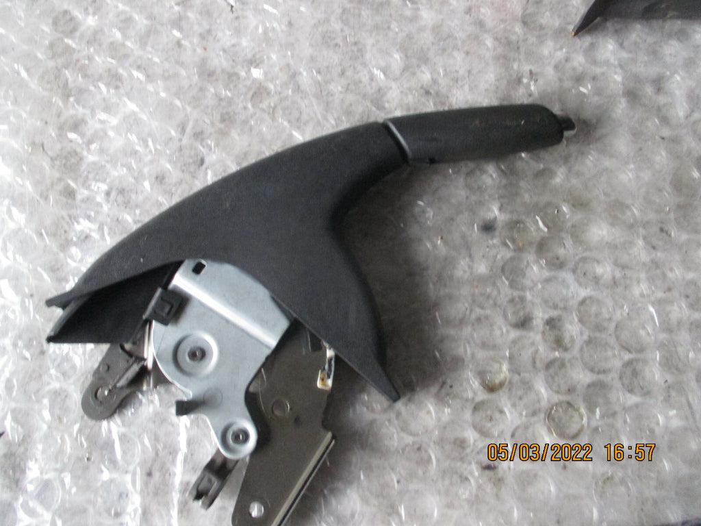 MERCEDES-BENZ A-CLASS 2007 MK2 W169 HANDBRAKE LEVER BUTTON HANDLE ASSEMBLY