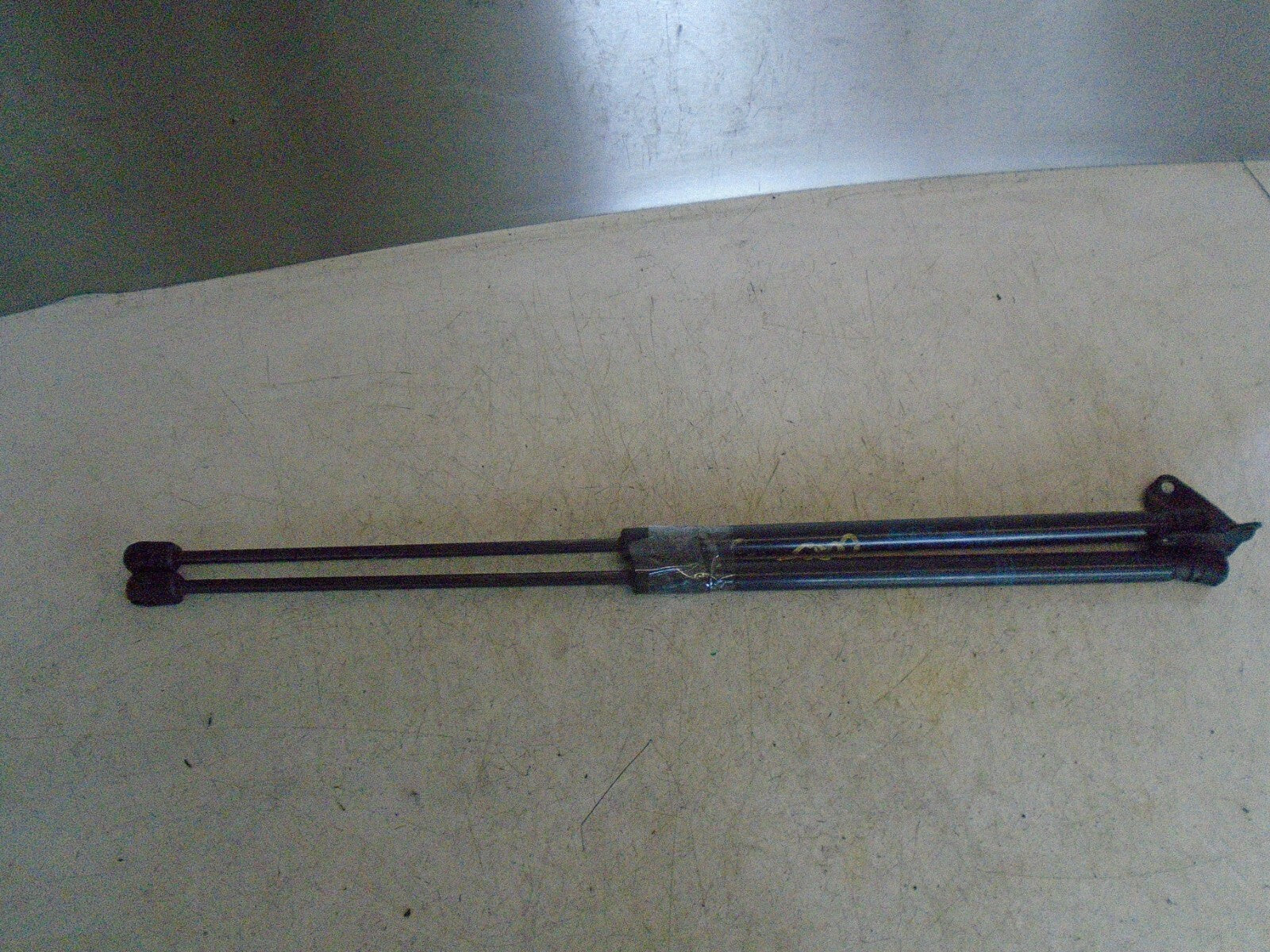 VAUXHALL CORSA E 2X REAR BOOT LID SUPPORTS STRUTS LIFTER 315005777