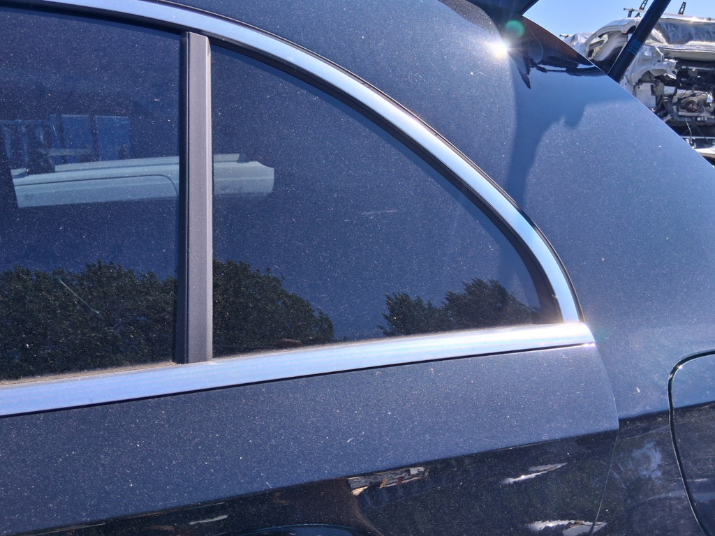 2023 MERCEDES BENZ A CLASS AMG W177 NSR PASSENGER SIDE REAR QUARTER WINDOW GLASS