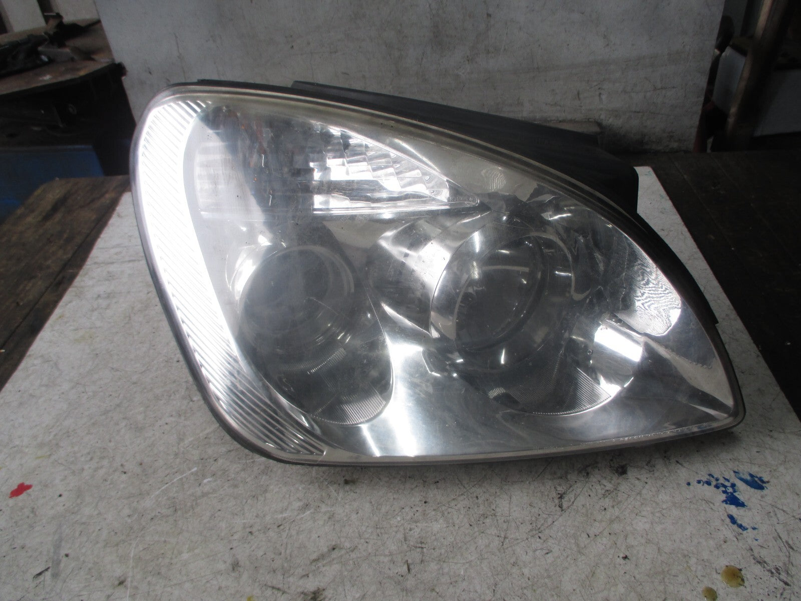 KIA CARENS 2007 OSF DRIVER SIDE HEADLIGHT