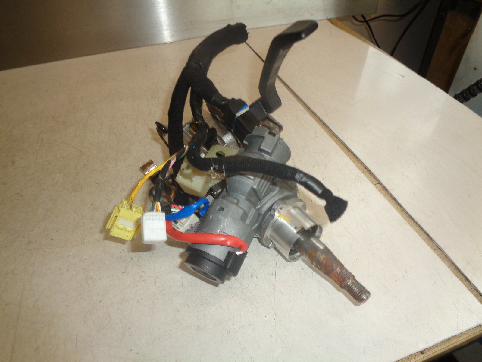HYUNDAI I30 MK2 2013 1.6 DIESEL UPPER STEERING COLUMN