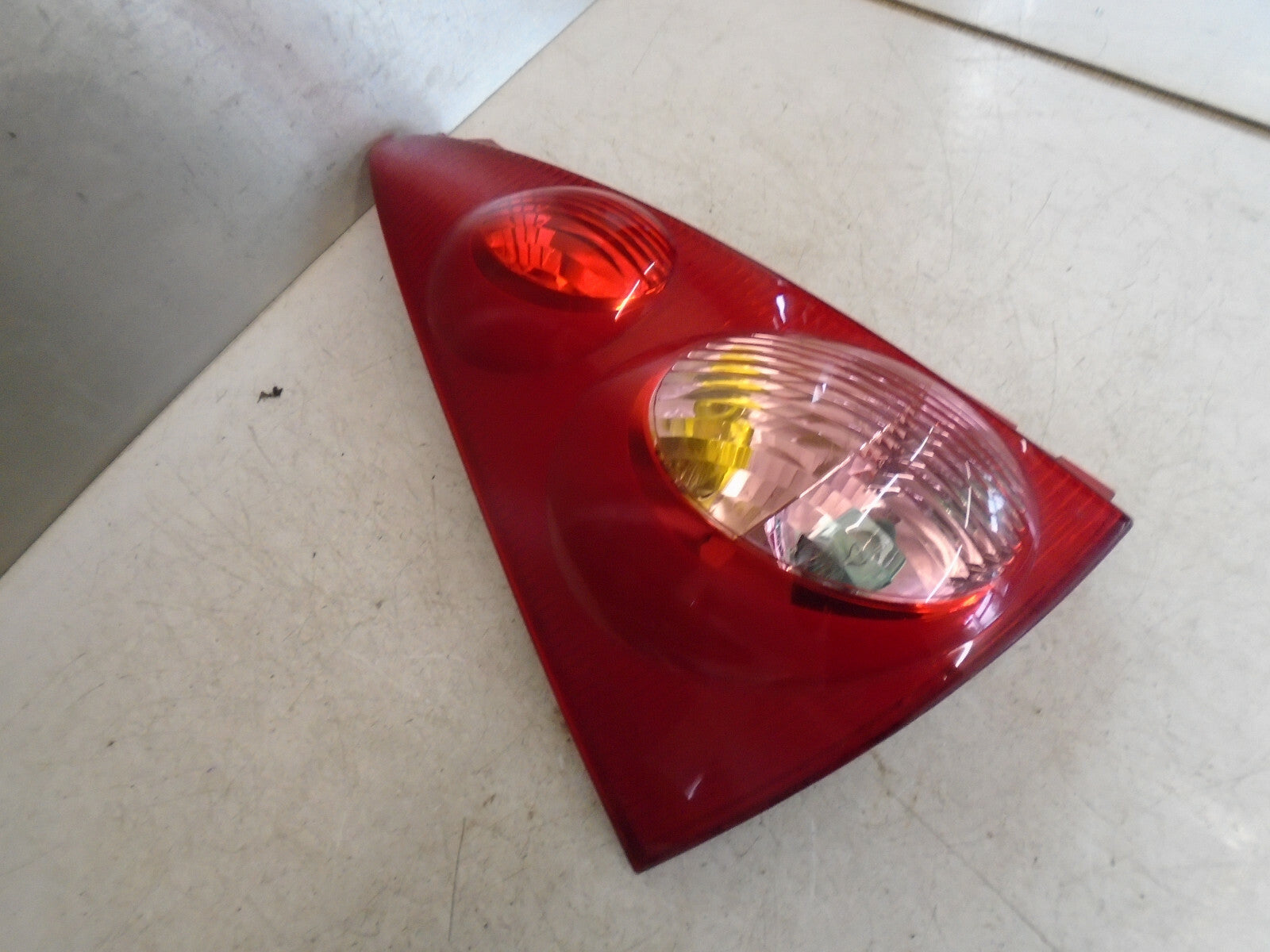 PEUGEOT 107 2007 NSR PASSENGER SIDE REAR TAIL LIGHT