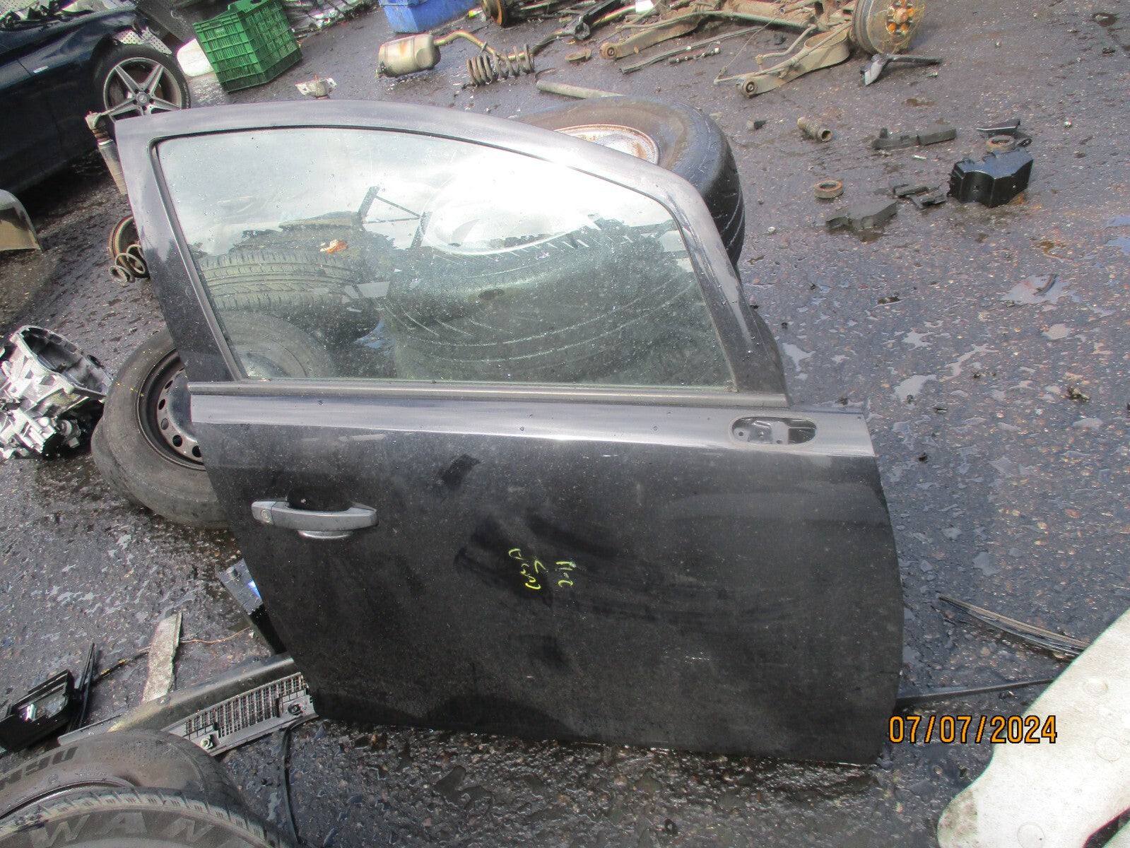 2011 VAUXHALL CORSA D 5 DOOR OSF DRIVER SIDE FRONT DOOR COMPLETE BLACK Z20R