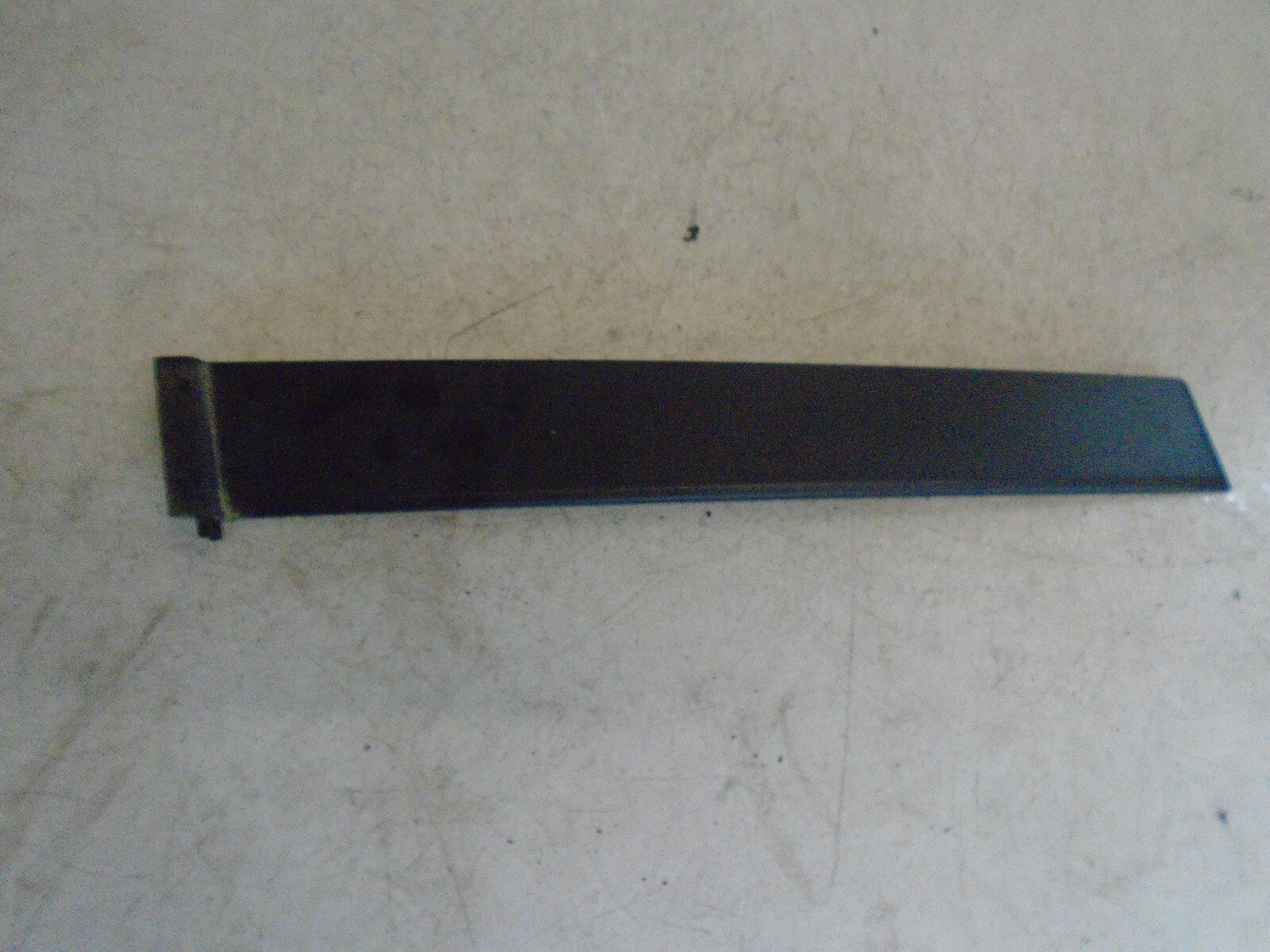 HONDA JAZZ MK2 2015 NSR REAR PASSENGER SIDE GARNISH DOOR SASH 72970TF0