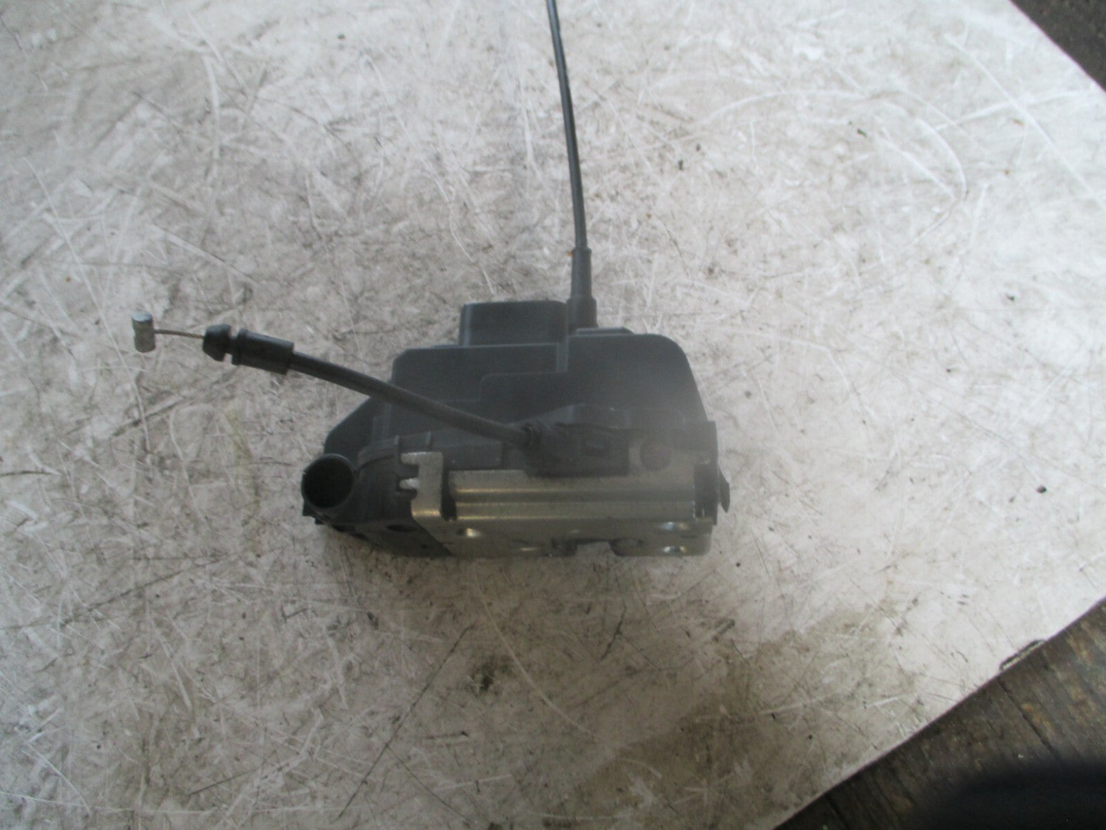 RENAULT SCENIC 2008 MK2 OSF FRONT DRIVER SIDE DOOR LOCK MECHANISM