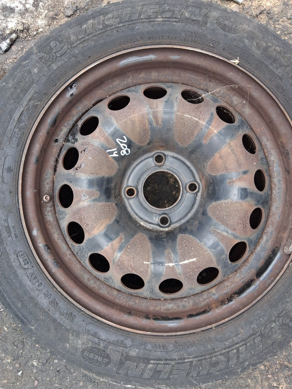 2014 PEUGEOT 208 MK1 15 INCH STEEL WHEEL WITH TYRE 185/65R15 REF 3