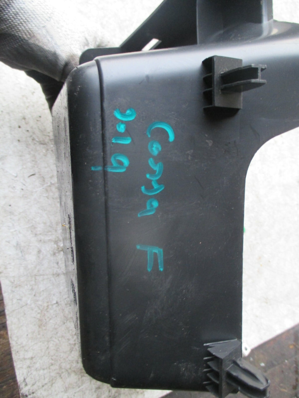 VAUXHALL CORSA F 2019 CENTRE CONSOLE STORAGE TRAY WITH TRIM 9832185580