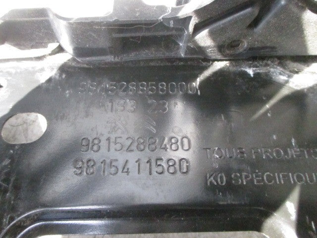 2024 VAUXHALL ASTRA L BATTERY TRAY BOX METAL MOUNTING 9815288480