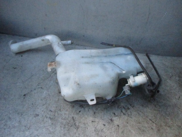 2009 MAZDA 2 WINDSCREEN WASHER WATER BOTTLE TANK RESERVOIR PUMP D65151040