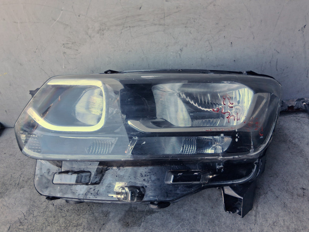 2023 CITROEN BERLINGO MK3 NSR PASSENGER SIDE FRONT HEADLIGHT DAMAGED 9816824180