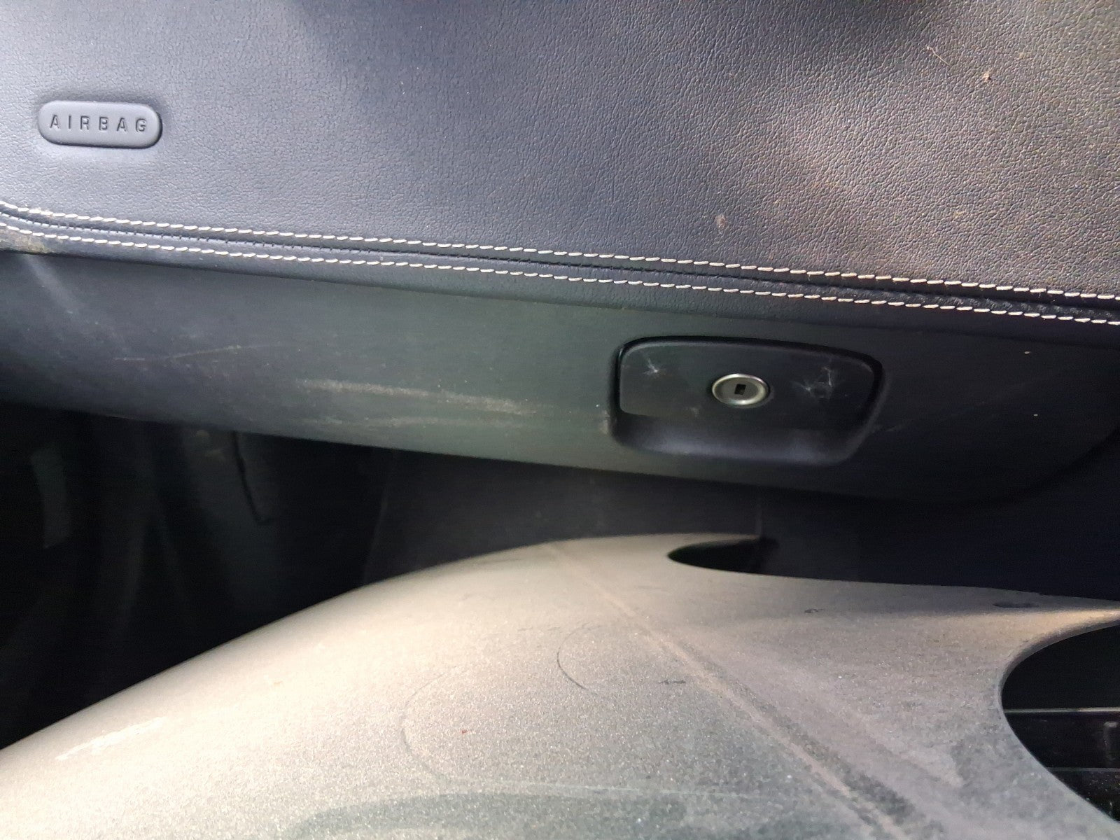 2017 JAGUAR XE DASHBOARD GLOVE BOX STORAGE COMPARTMENT