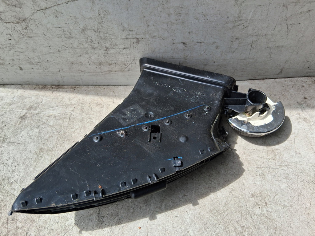 2013 FORD KUGA MK2 OSF DRIVER SIDE FRONT RIGHT DASHBOARD AIRVENT 07466000
