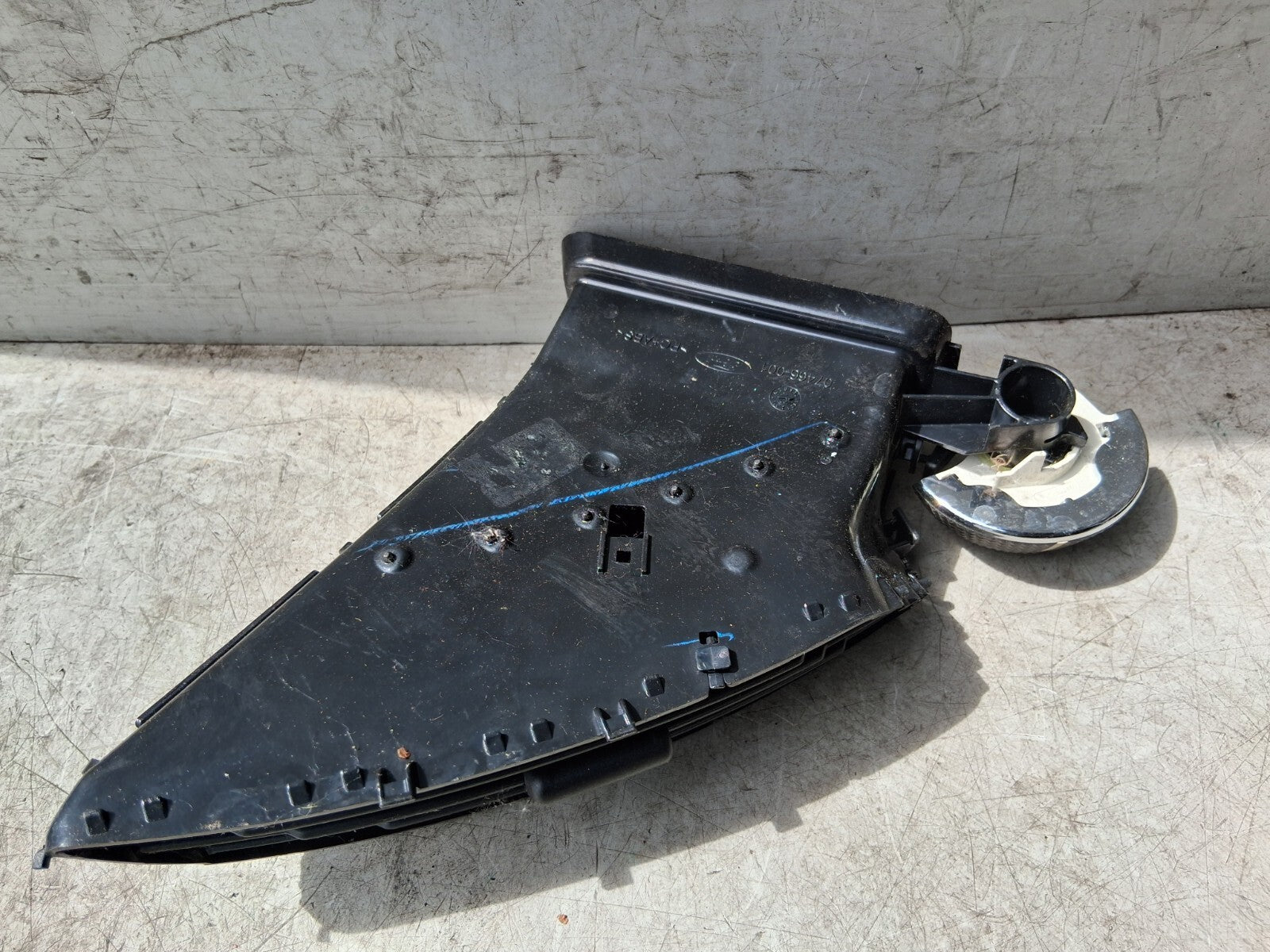 2013 FORD KUGA MK2 OSF DRIVER SIDE FRONT RIGHT DASHBOARD AIRVENT 07466000