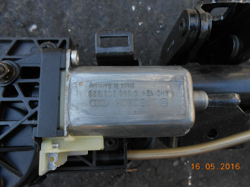 PEUGEOT 307 CC 307CC 2006 REAR BOOT POWER FOLDING FRAME MECHANISM 9651086480