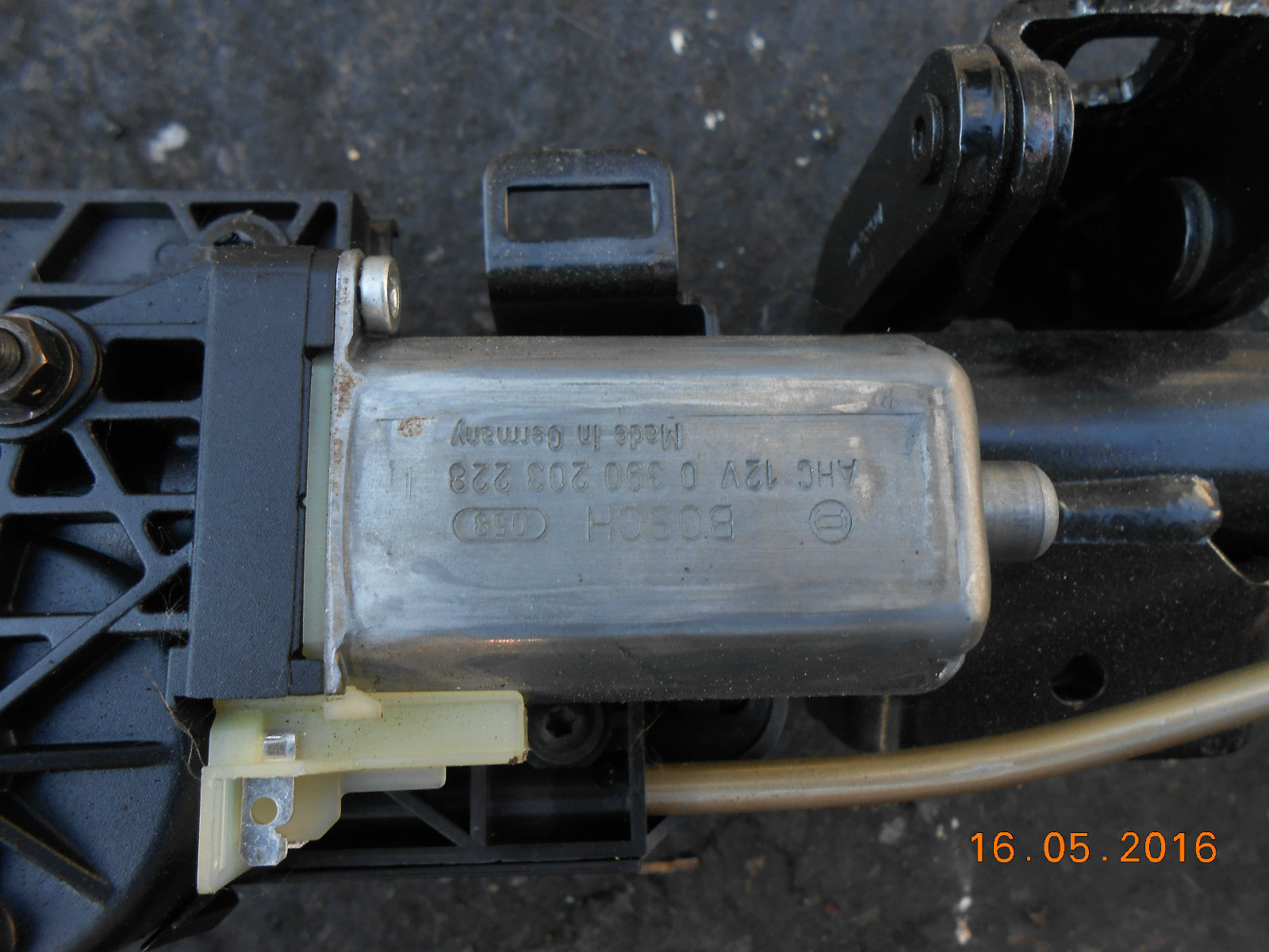 PEUGEOT 307 CC 307CC 2006 REAR BOOT POWER FOLDING FRAME MECHANISM 9651086480