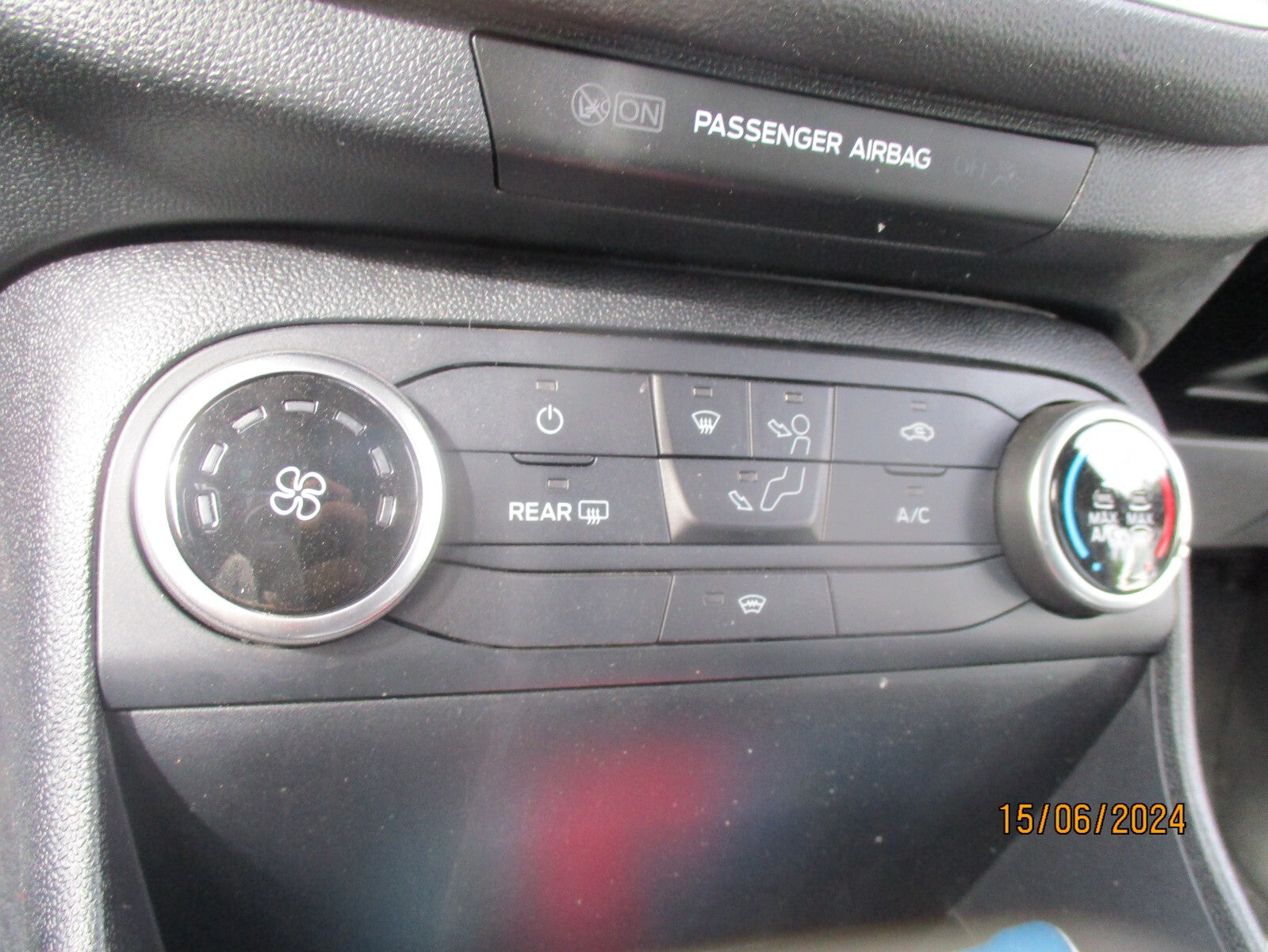 FORD FIESTA MK8 2023 HEATER AC CLIMATE CONTROL SWITCH PANEL