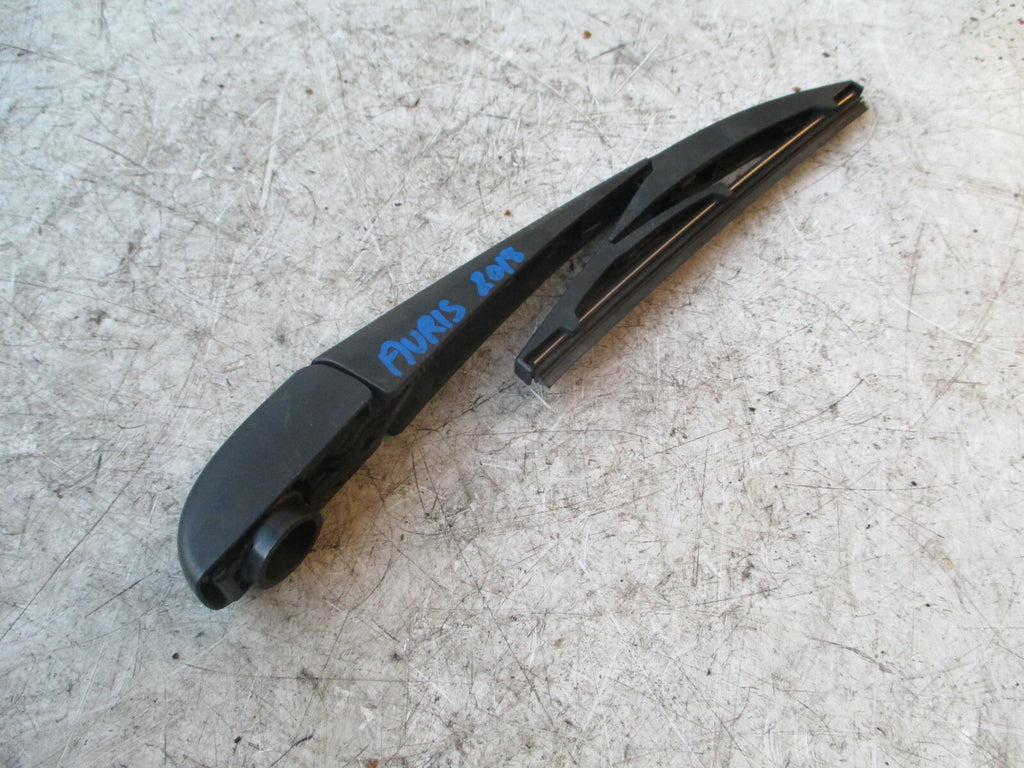 TOYOTA AURIS 2018 MK2 REAR WINDSCREEN WIPER ARM & BLADE