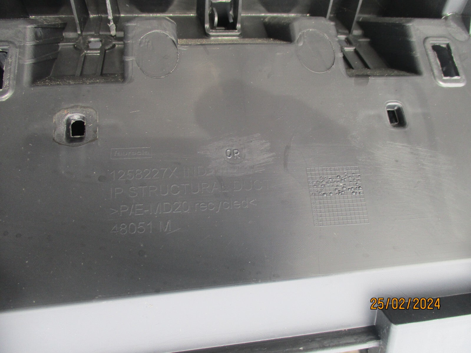 VAUXHALL VIVARO MK2 2017 FRONT INTERIOR BARE DAHBOARD PLASTIC PANEL