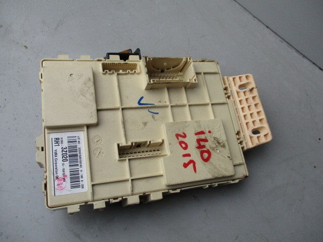 HYUNDAI I40 2016 UNDER DASHBOARD FUSE BOX RELAY UNIT 919553Z020