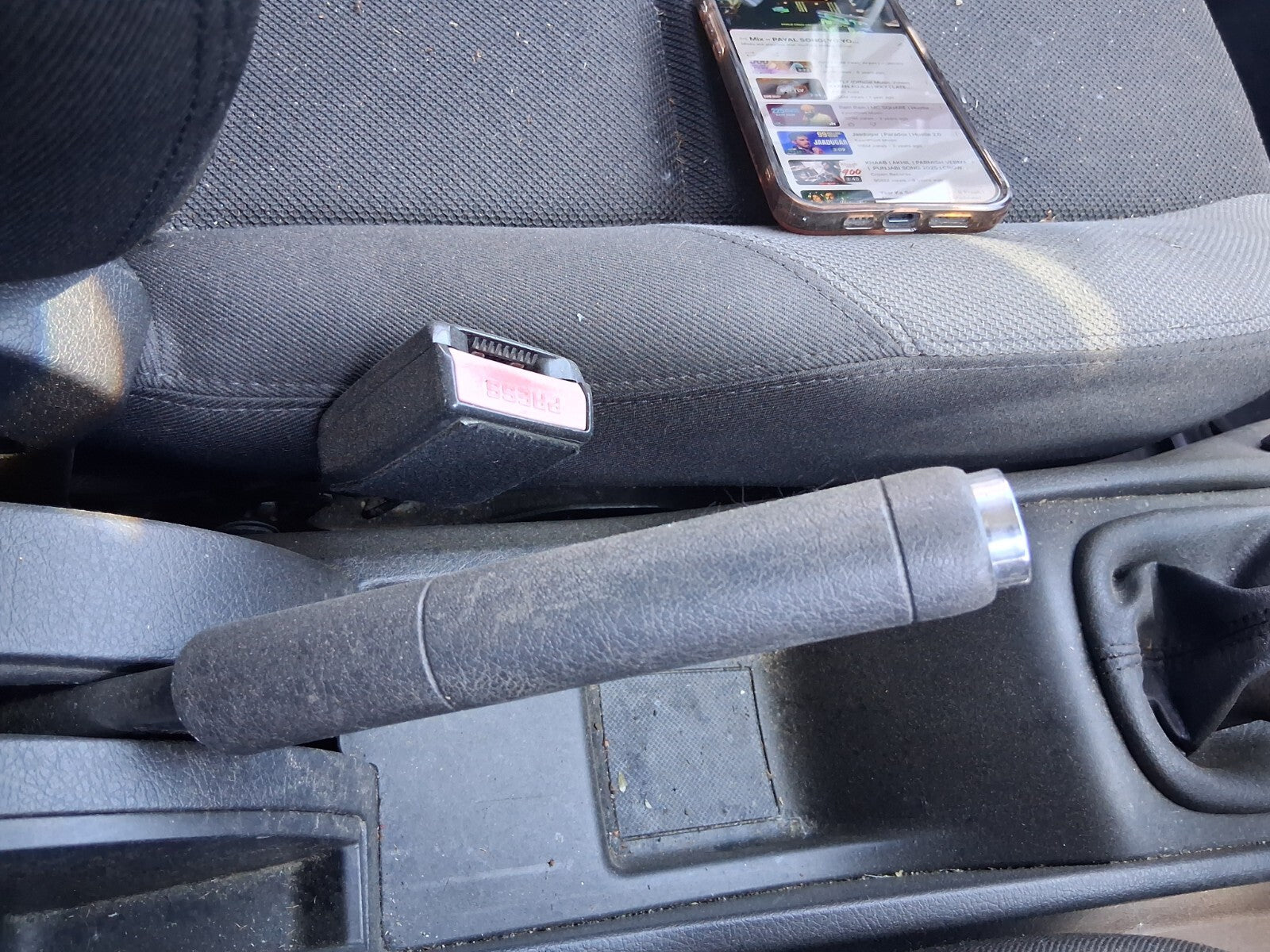 2009 PEUGEOT 207 MANUAL HANDBRAKE PARKING BRAKE LEVER MECHANISM