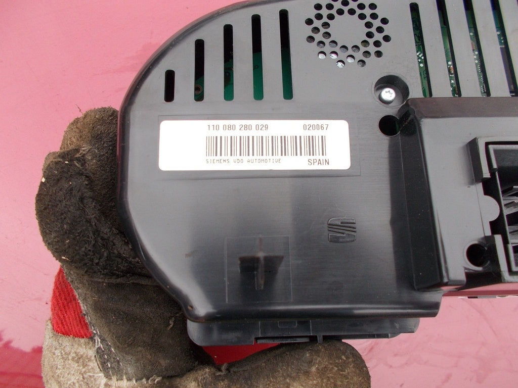 SEAT LEON MK2 1.9 DIESEL SPEEDOMETER CLOCKS 110080280029
