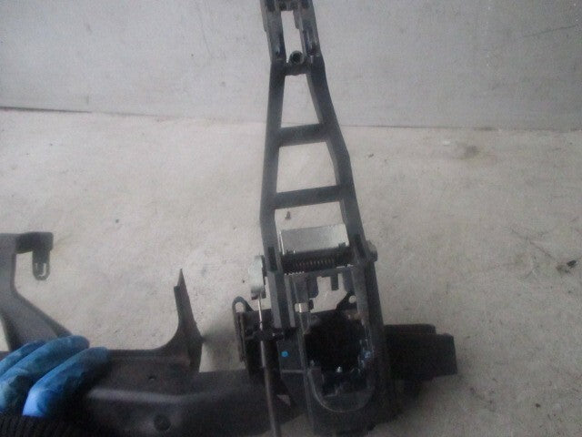 2012 FORD DOOR LOCK MECHANISM WITH DOOR HANDLE 6M21U224A37BF
