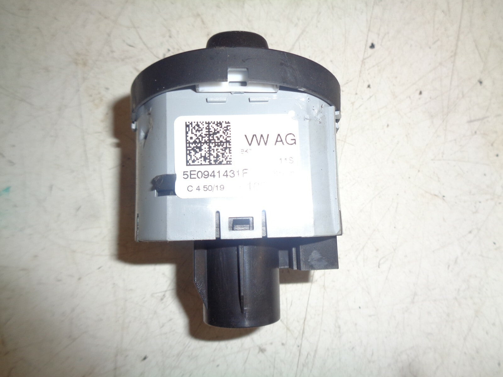 SKODA FABIA 2020 MK3 NJ HEADLIGHT FOG LIGHT SWITCH CONTROL 5E0941431F