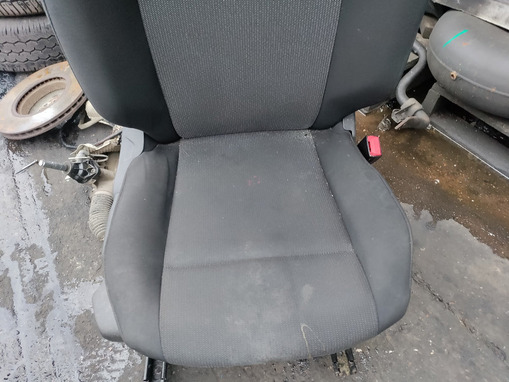 CITROEN BERLINGO PARTNER MK3 K9 2021 OSF DRIVER SIDE FRONT FABRIC SEAT CLOTH