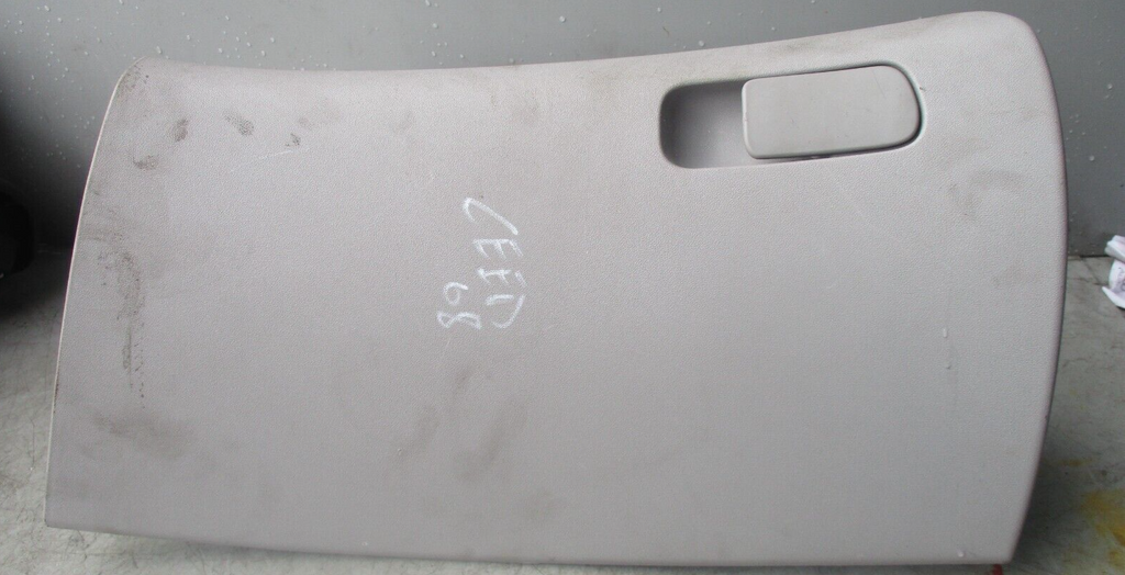 2008 KIA CEED NSF PASSENGER SIDE GLOVE BOX STORAGE COMPARTMENT