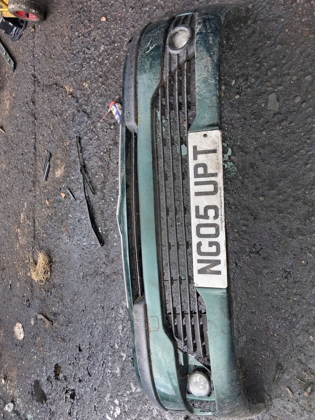 CITROEN C4 MK1 2005 FRONT COMPLETE BUMPER GREEN