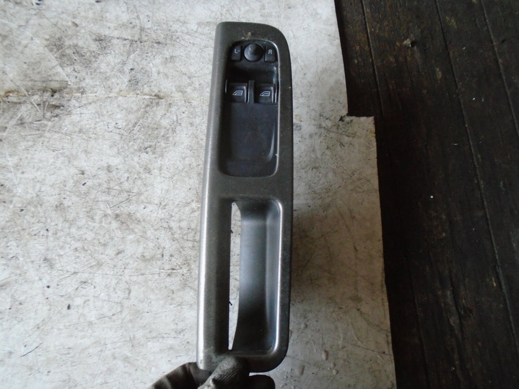 VOLVO C30 2008 OSF FRONT DRIVER SIDE WINDOW SWITCH 8663815