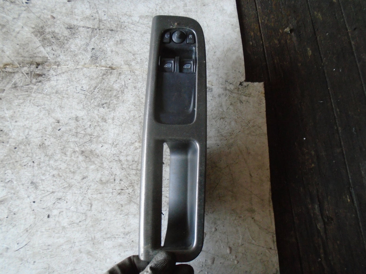 VOLVO C30 2008 OSF FRONT DRIVER SIDE WINDOW SWITCH 8663815