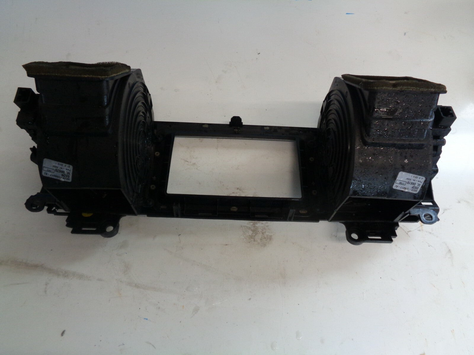 JAGUAR XF 3.0 D 2010 OS FRONT DRIVER SIDE DASHBOARD AIR VENT 8X2014A23BJ